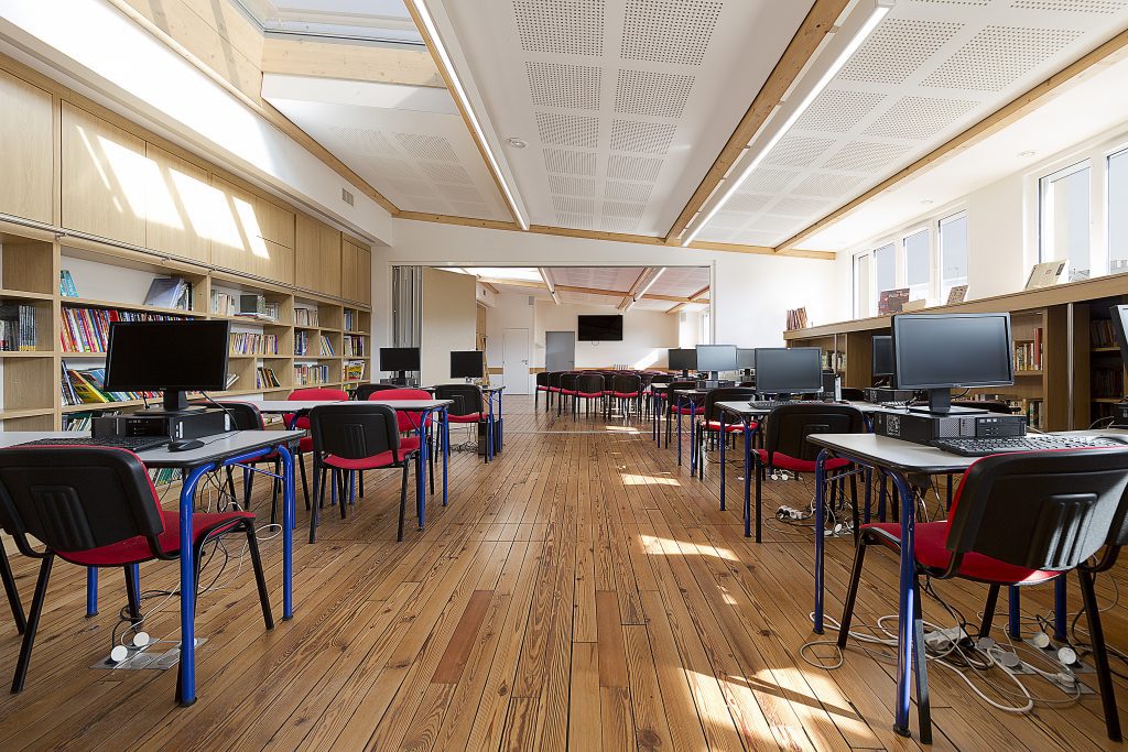 Groupe Scolaire Notre-Dame-de-France / CDI